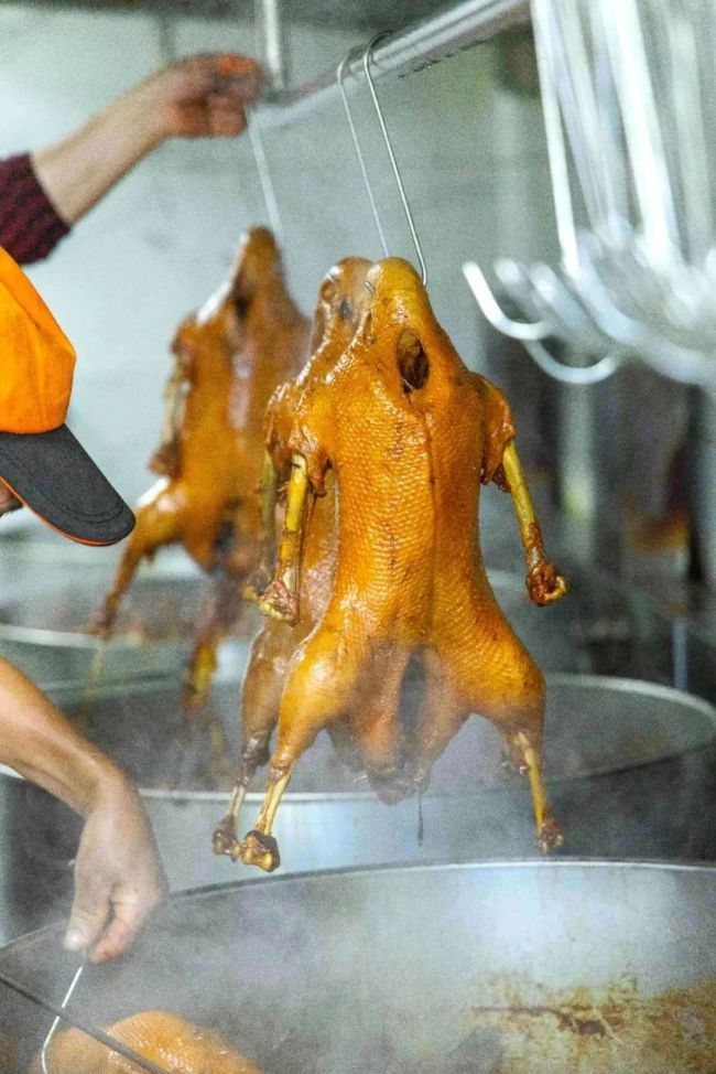 荣昌卤鹅为何那么香 一只鹅带火一座城